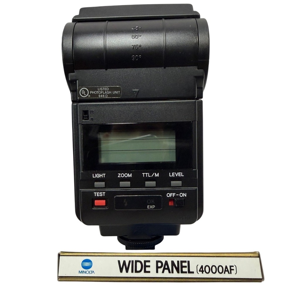 Minolta Program 4000AF Flash for Maxxum SLR Cameras with Wide Panel Attachment
